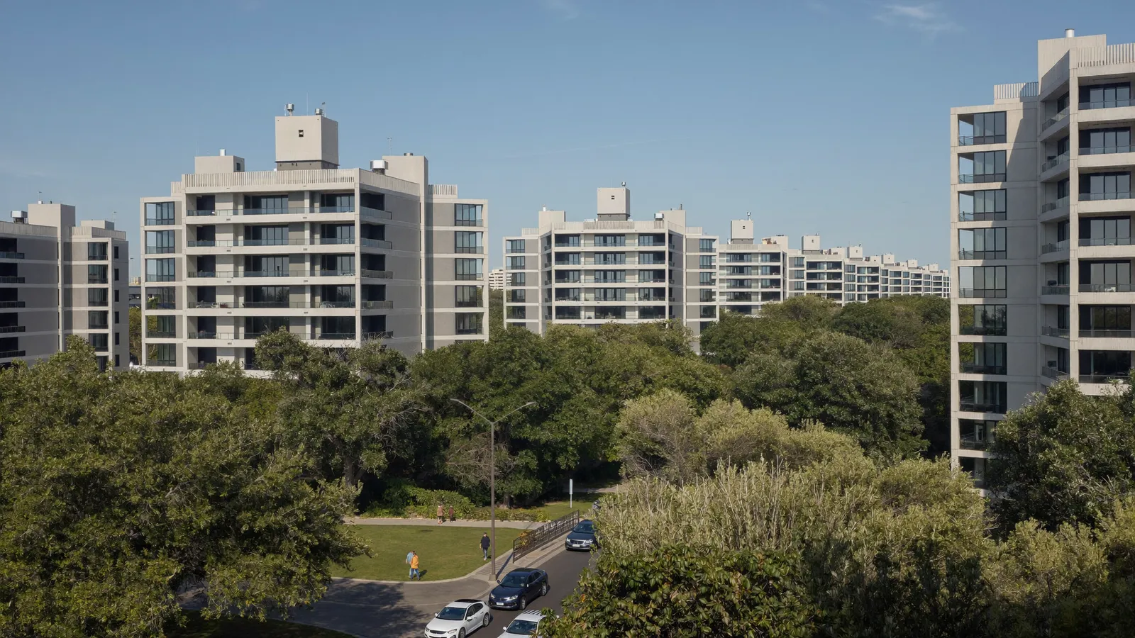 Residential streets and buildings in Jumeirah Park, Dubai, served for AC repair
